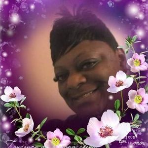 Meet your Posher, Andria